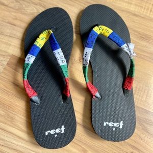 Reef flip flops Sandals white black yoga ladies NEW multi colored Sz 11 women’s